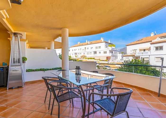 Casa Aloha With Pool In Puerto Banus Close To And Golf