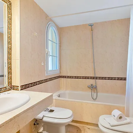 Casa Aloha With Pool In Puerto Banus Close To And Golf Apartament Marbella