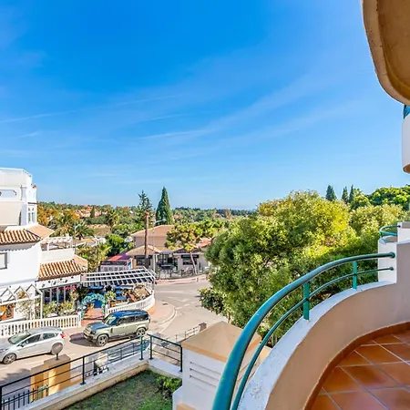 Casa Aloha With Pool In Puerto Banus Close To And Golf Apartament Marbella