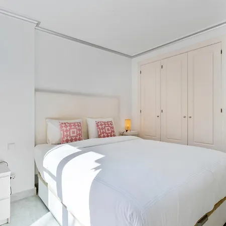 Apartment Casa Aloha With Pool In Puerto Banus Close To And Golf Marbella