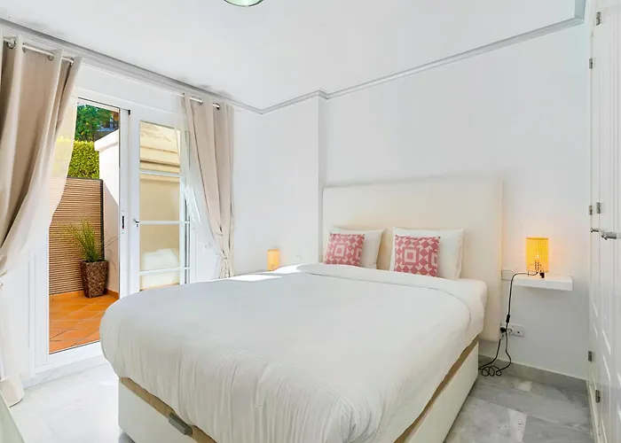 Casa Aloha With Pool In Puerto Banus Close To And Golf 아파트 마르베야