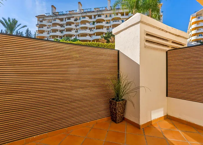 Casa Aloha With Pool In Puerto Banus Close To And Golf アパート マルベーリャ